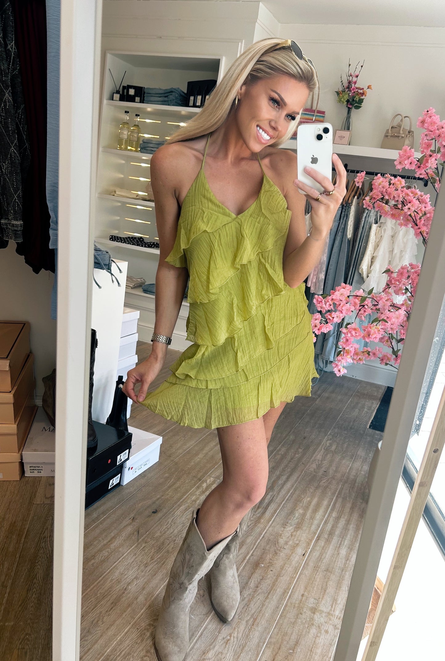 Bella Ruffle Dress Groen