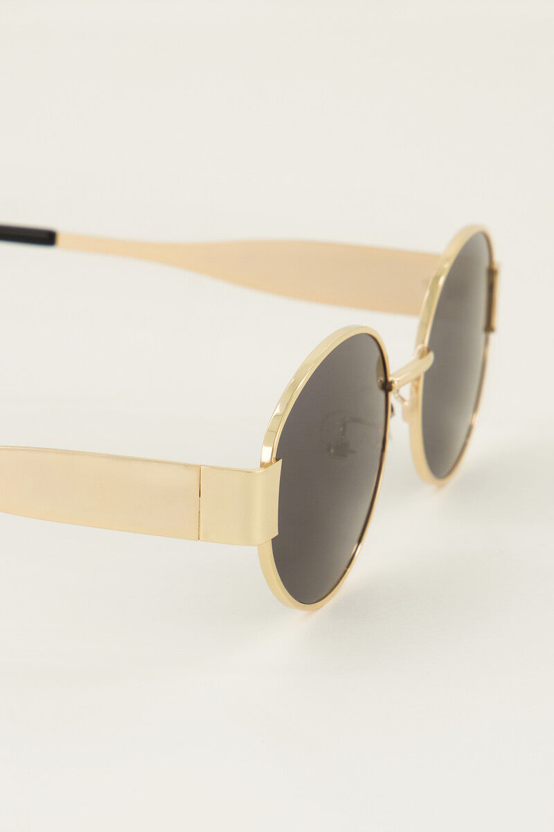 The Billie goudkleurige zonnebril