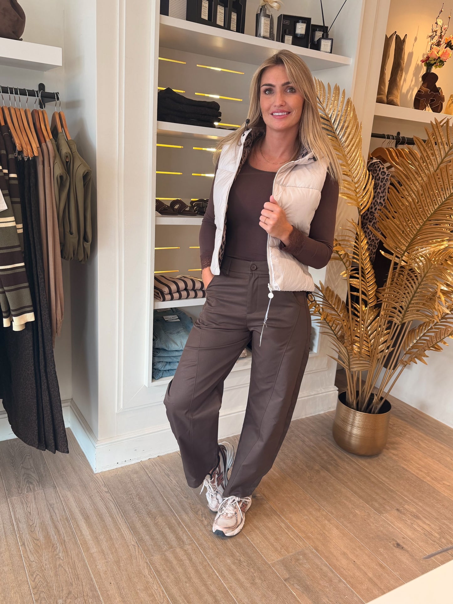 Bodywarmer met een reversible panterlook