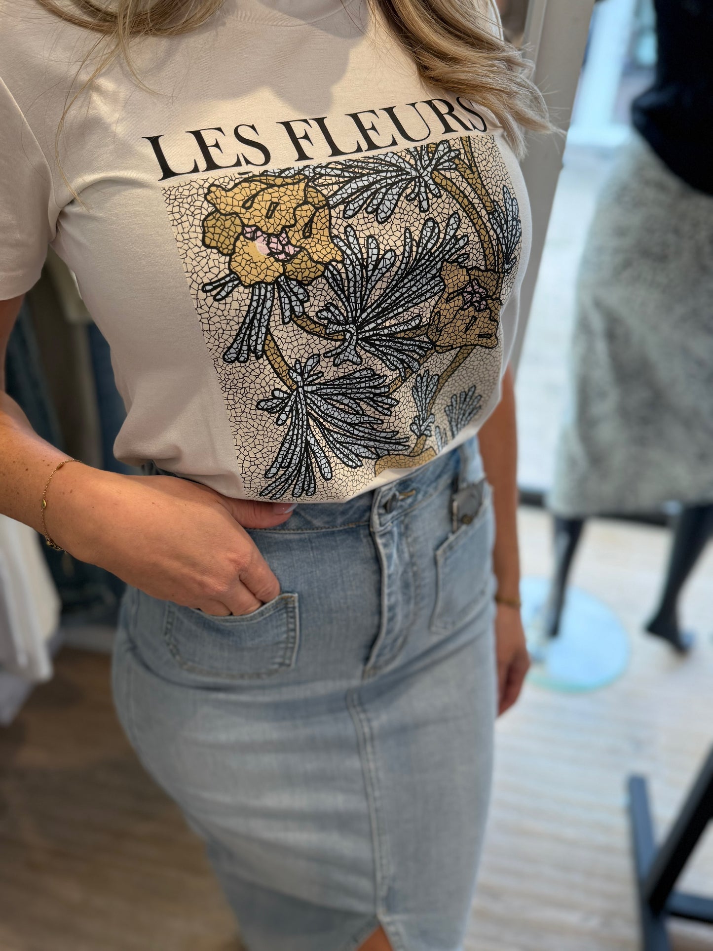 Julie tshirt