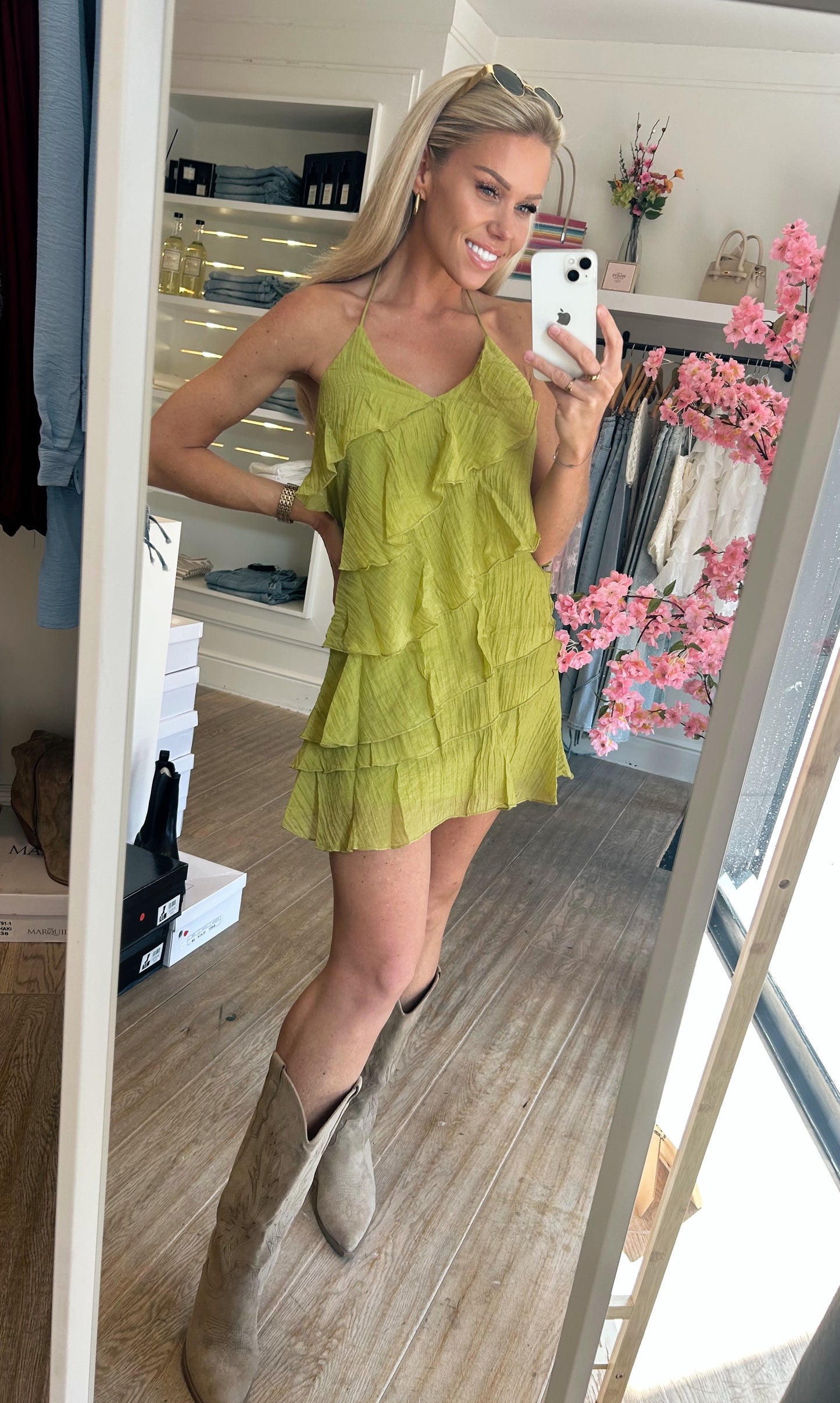 Bella Ruffle Dress Groen