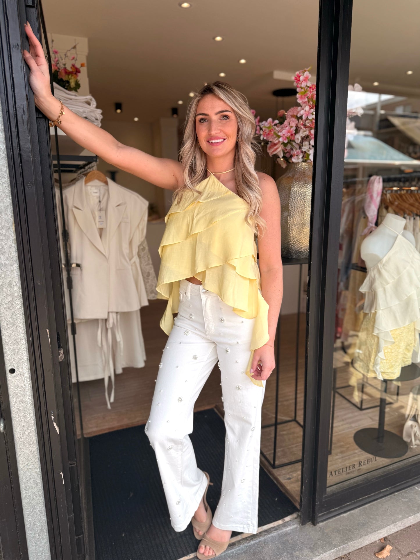 Ruffle top geel