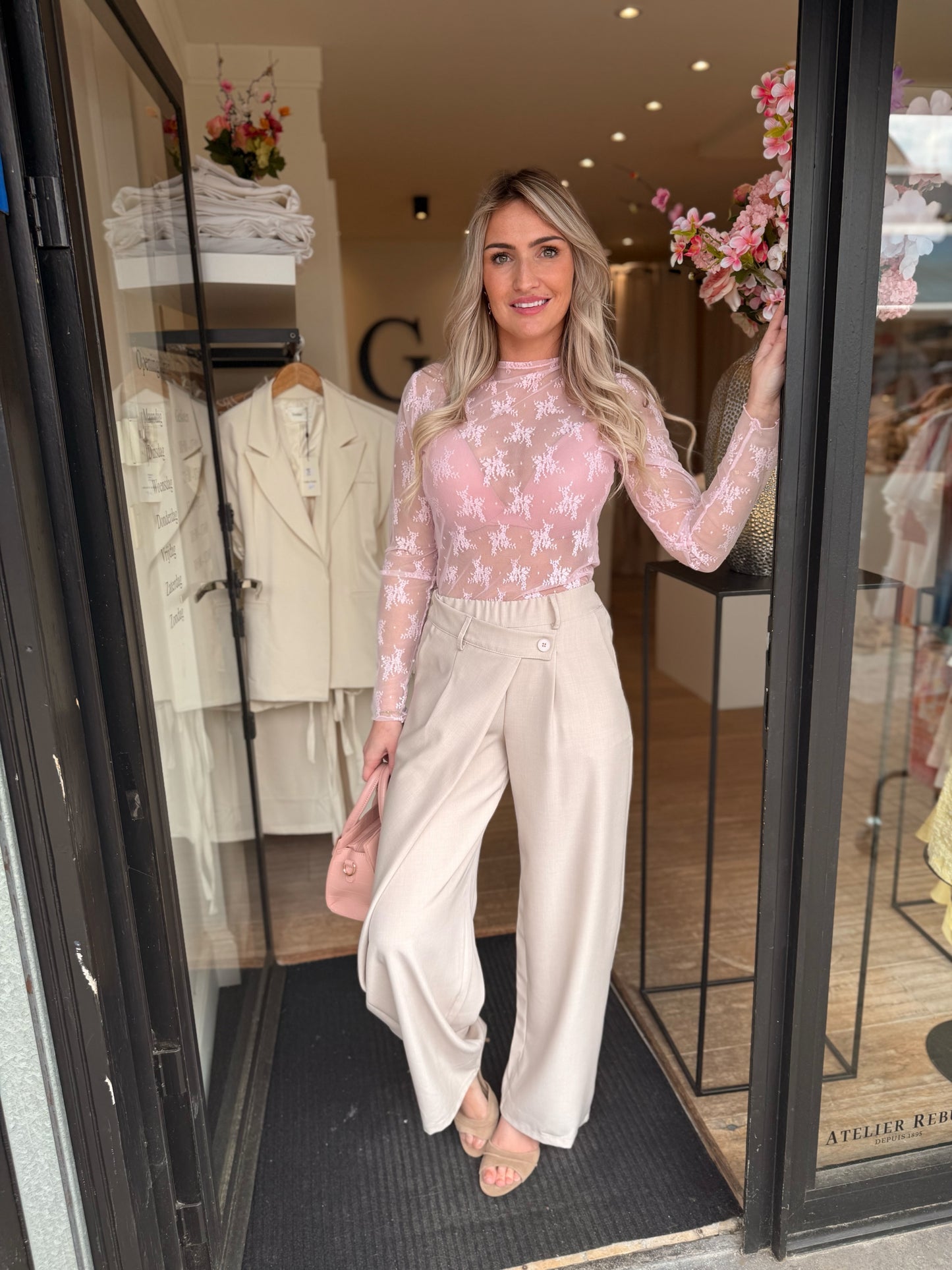 Lace top pink