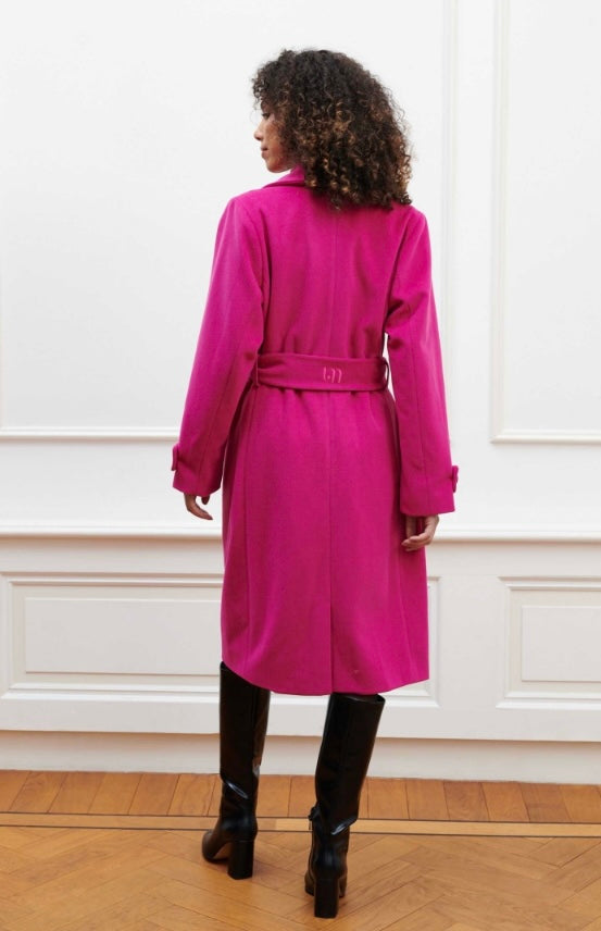 Mantel Lofty Manner Pink