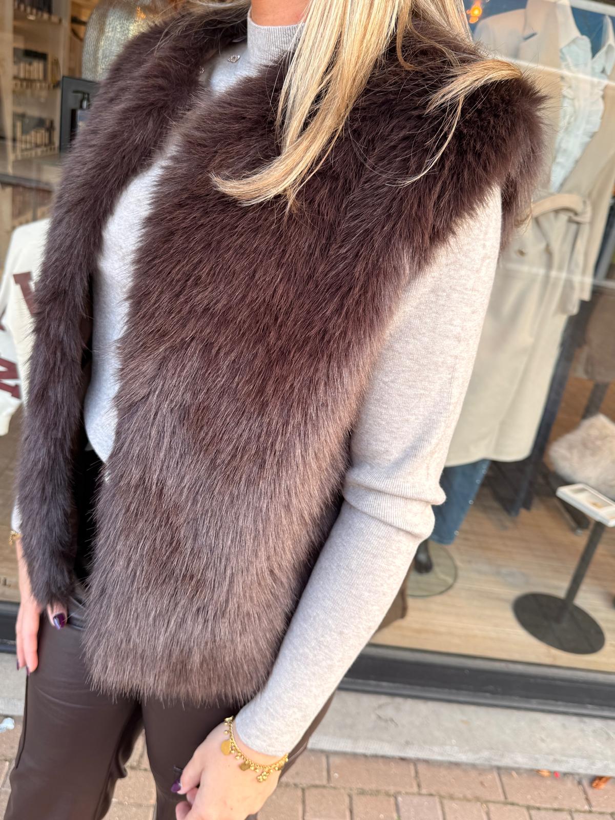 fake fur bodywarmer Brown